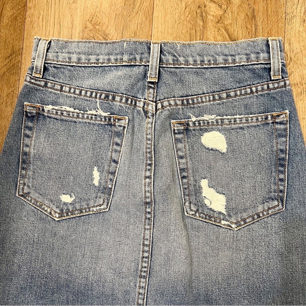 Reformation Sami Skirt‎ - Picture 7 of 12